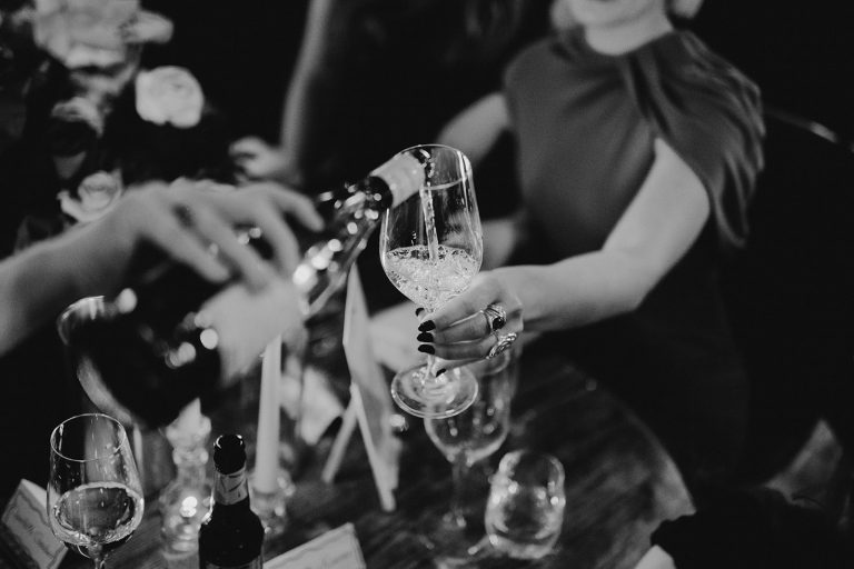 How to become a wedding content creator